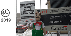 Fibber mascot urging Ottawa to balance the budget, 2019